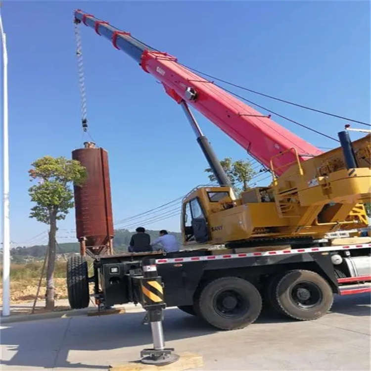 昌黎县专业吊车租赁多少钱